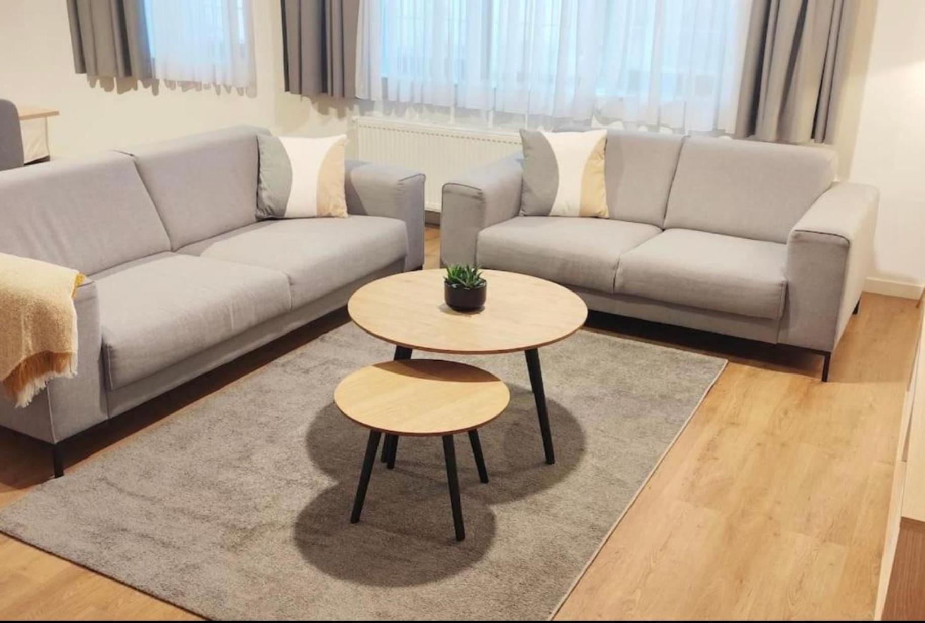 Cosy 2 Bedroom Apartment In City Center Βρυξέλλες Εξωτερικό φωτογραφία